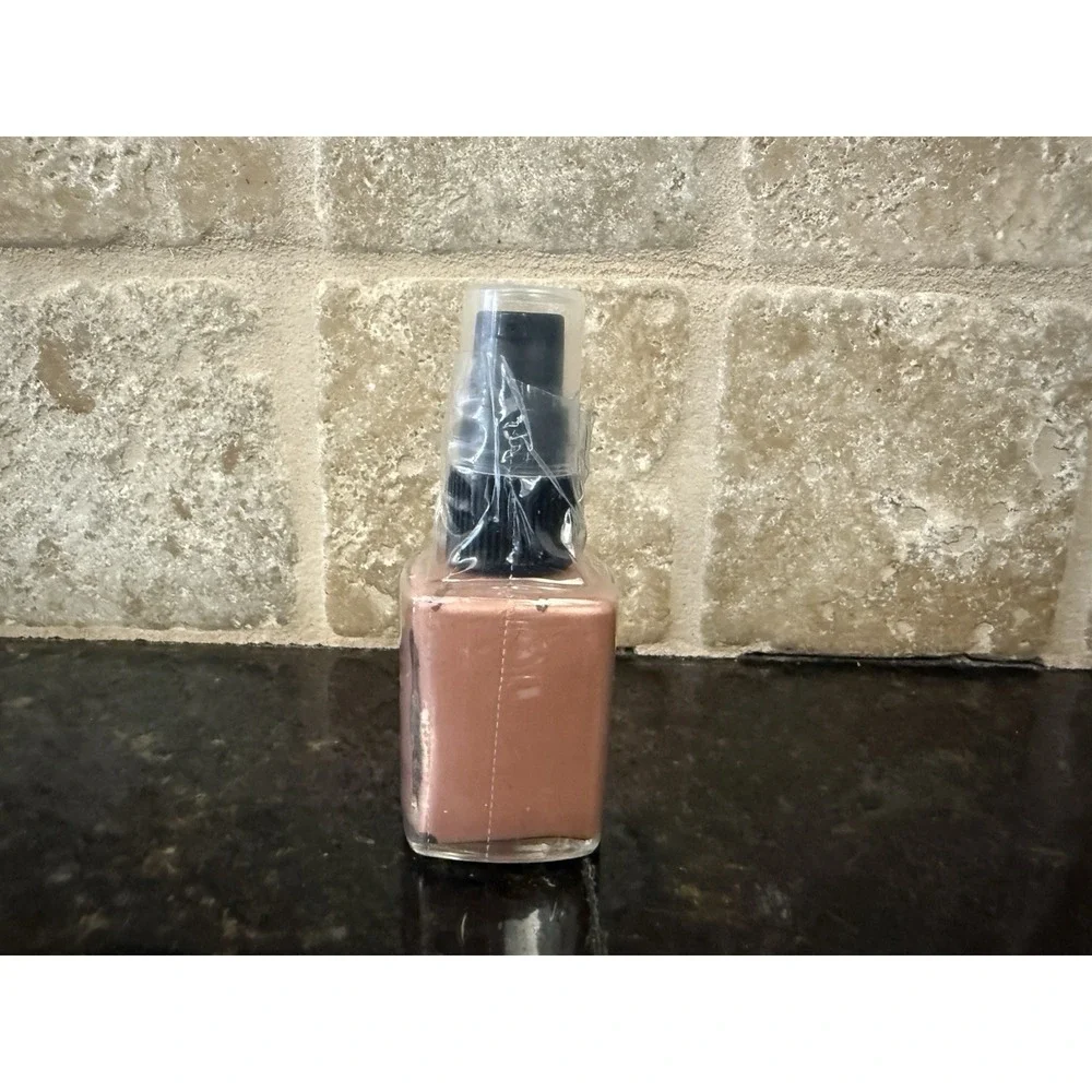 Signature‎ Club A Gleaming Skin Invisible Blush New 1 oz Sealed